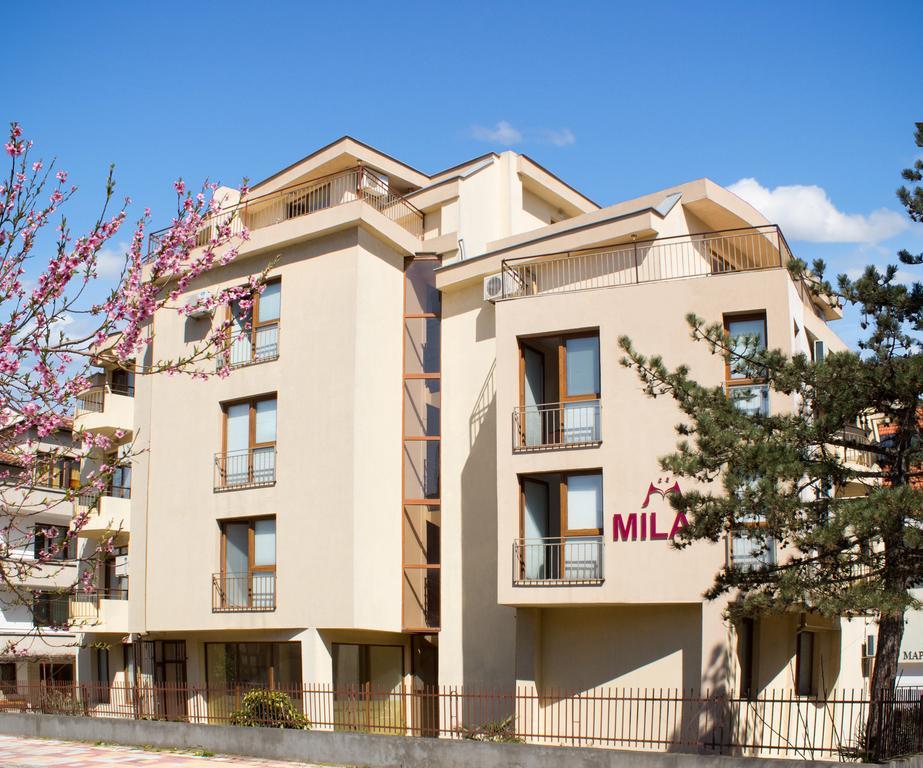 Hotel Milan Primorsko Exterior foto