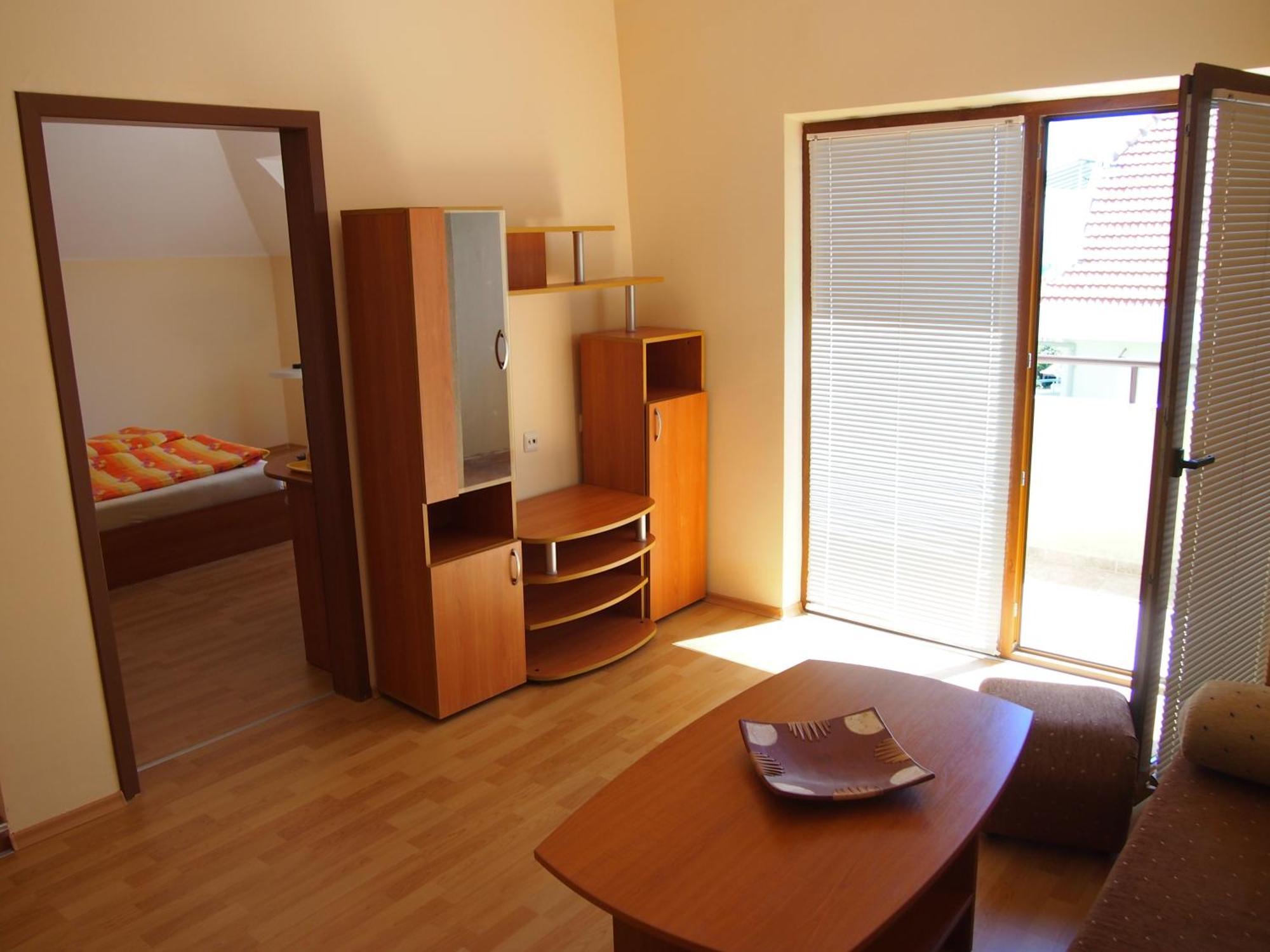 Hotel Milan Primorsko Cameră foto